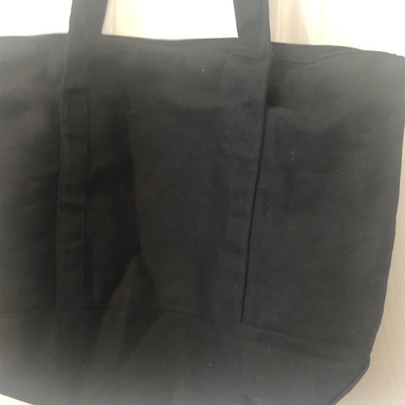 ๐ Color Street shoulder bag! - Picture 2 of 3